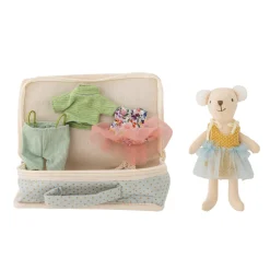 Bloomingville Puppe Lara Braun inkl. Koffer und Kleidung 6-teilig